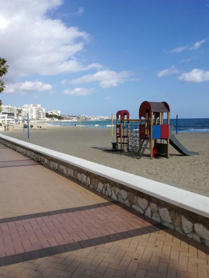 Holiday Wanda Fuengirola Exterior photo